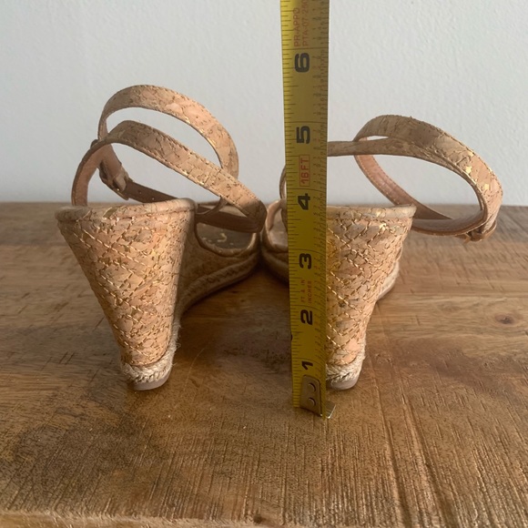 SOLD ON Ⓜ️!!! Tory Burch Cork Wedge Sandals - Picture 4 of 6